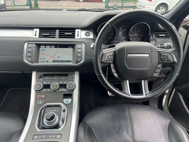 LAND ROVER RANGE ROVER EVOQUE