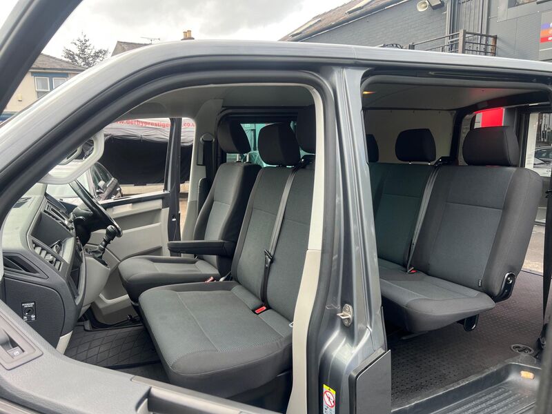 VOLKSWAGEN TRANSPORTER