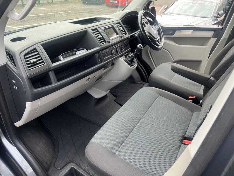 VOLKSWAGEN TRANSPORTER