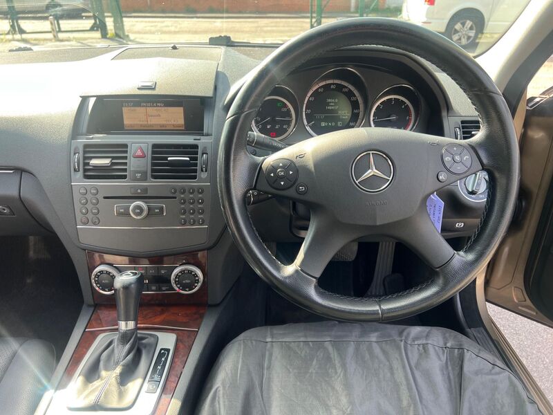 MERCEDES-BENZ C CLASS