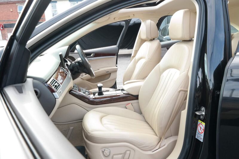 AUDI A8