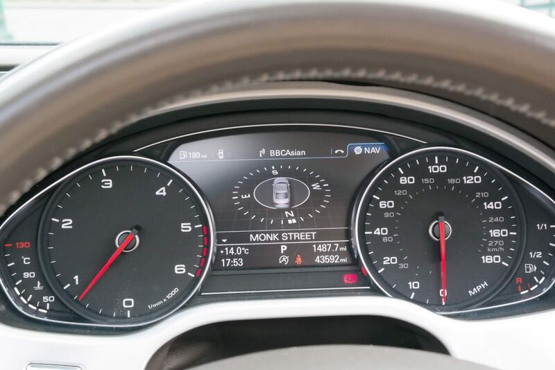 AUDI A8