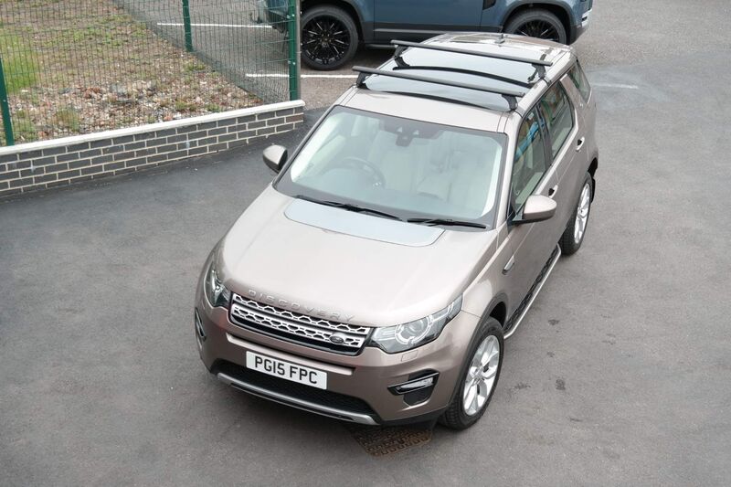 LAND ROVER DISCOVERY SPORT