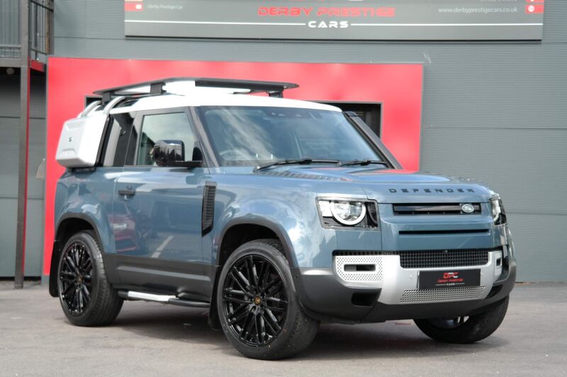 LAND ROVER DEFENDER 90
