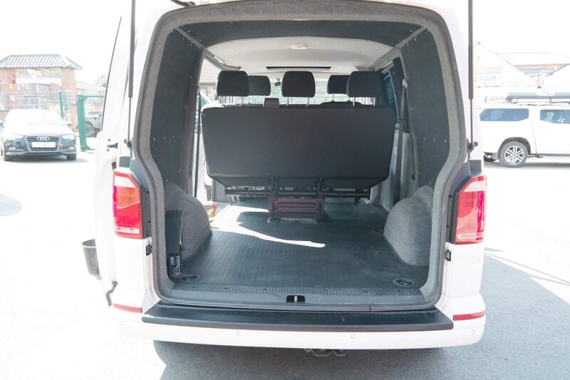 VOLKSWAGEN TRANSPORTER