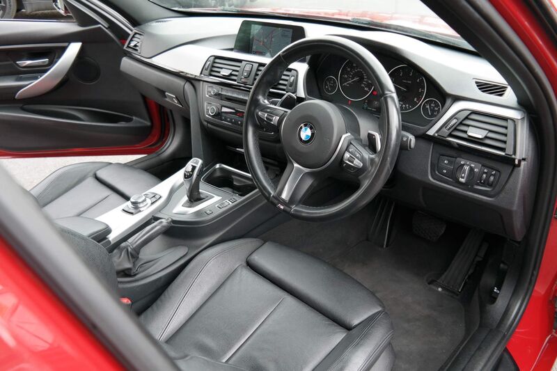 BMW 3 SERIES