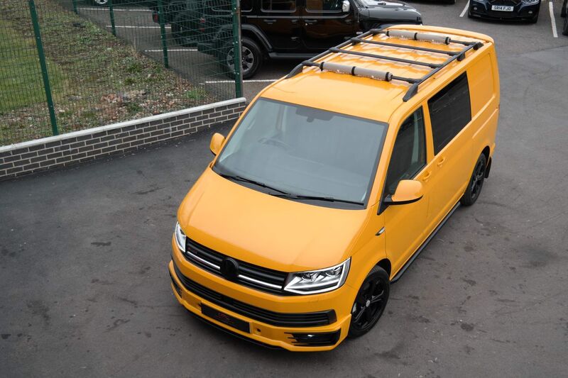 VOLKSWAGEN TRANSPORTER