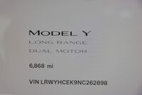 TESLA MODEL Y