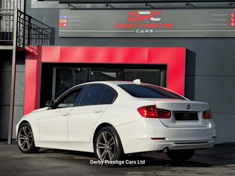 BMW 3 SERIES