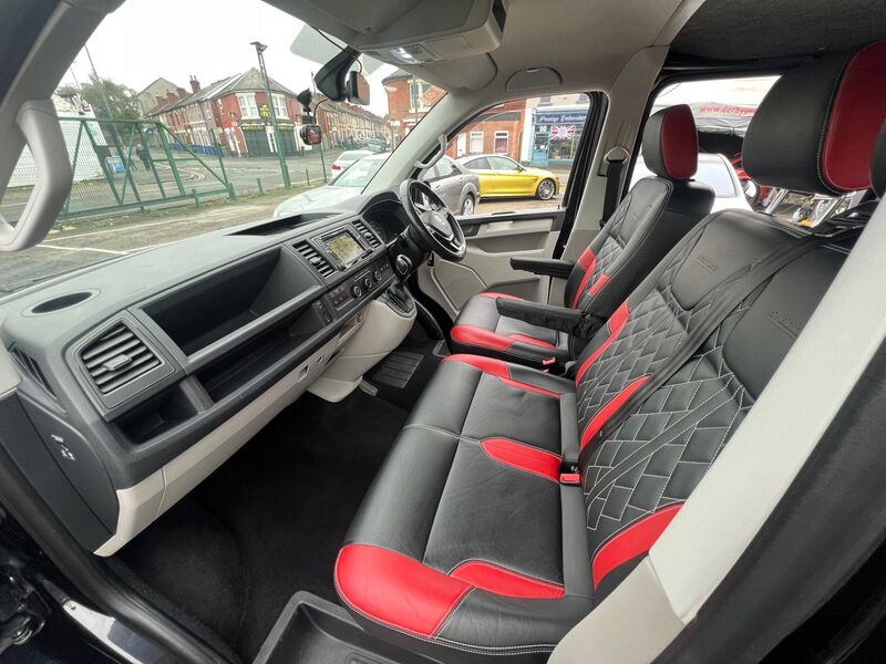 VOLKSWAGEN TRANSPORTER SPORTLINE