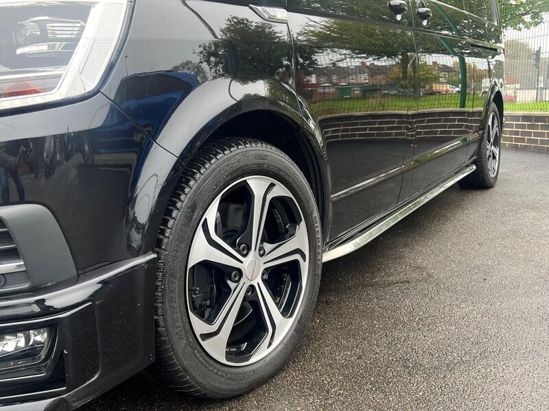VOLKSWAGEN TRANSPORTER SPORTLINE