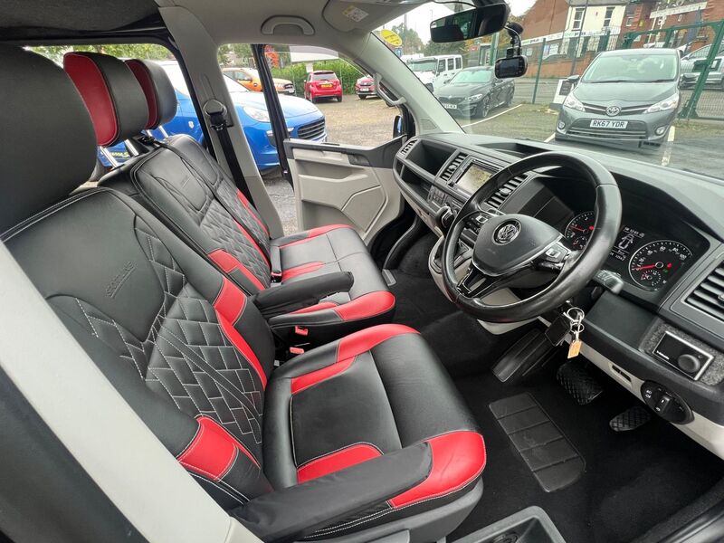 VOLKSWAGEN TRANSPORTER SPORTLINE