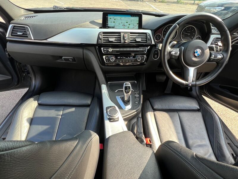 BMW 3 SERIES
