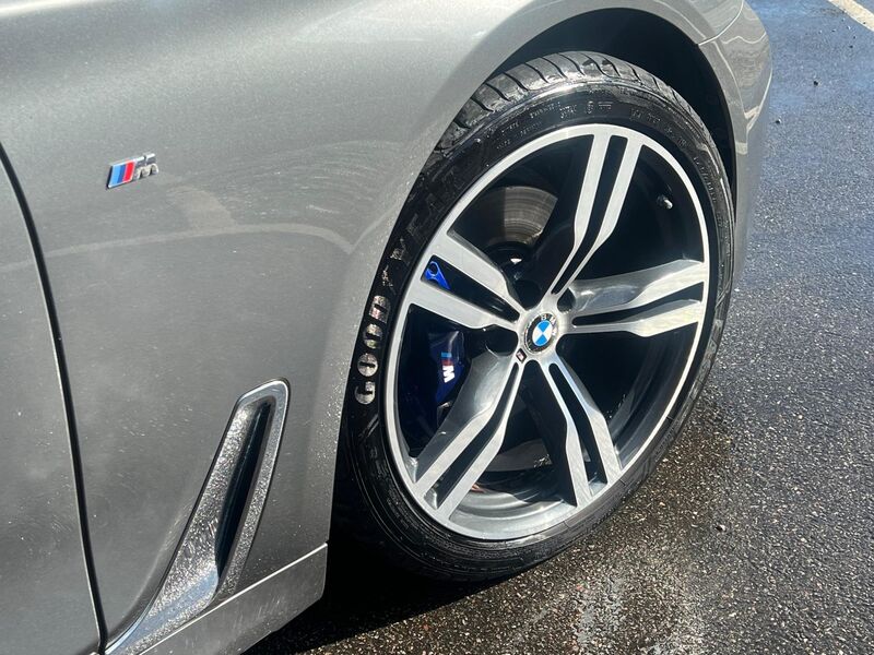BMW 7 SERIES