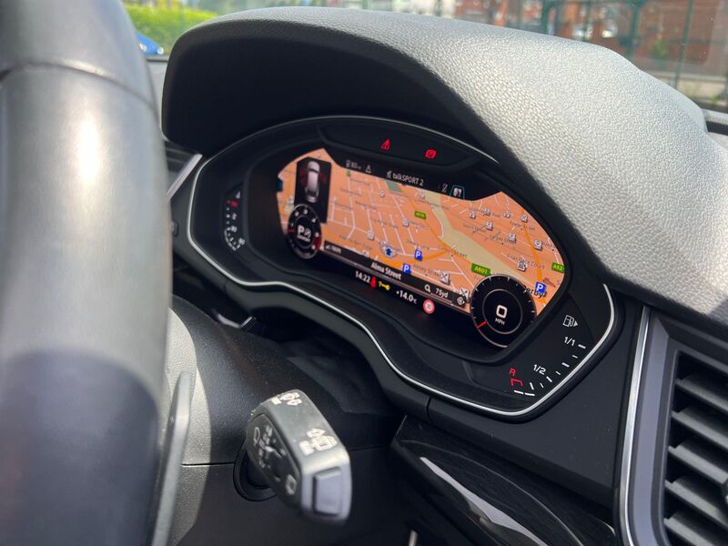 AUDI SQ5