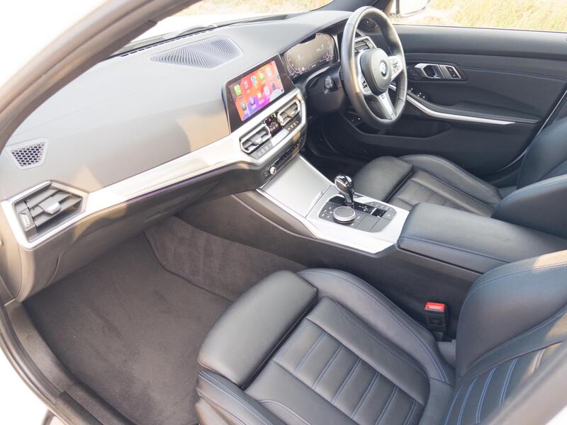 BMW 3 SERIES